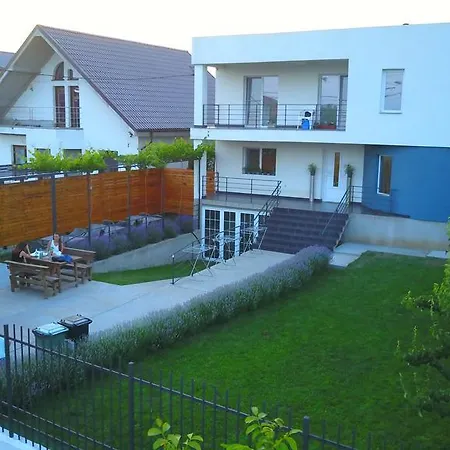 Pensionat Vila Arcobaleno